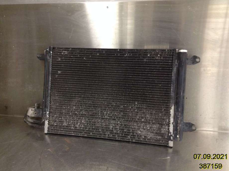 Aircondition radiator til Škoda Yeti, 2009-2013 (Fase 1) (SKODA|1K0820411S)
