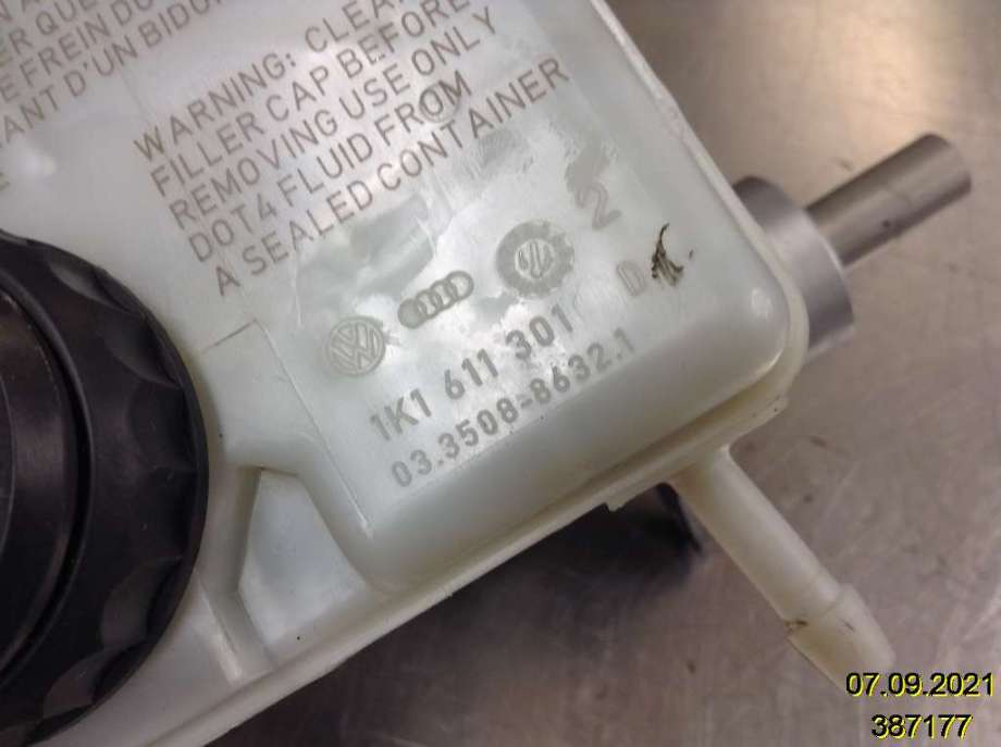 Bremsepumpe hoved til Škoda Yeti 2009-2013 (Fase 1) (SKODA|1K1 611 301 D|03.3508-8632.1|)