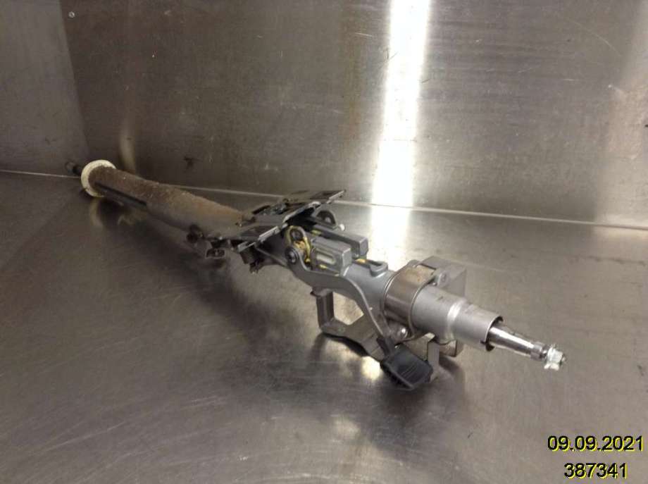 Rattaksel til Subaru Legacy, 2009-2015 (SUBARU|)