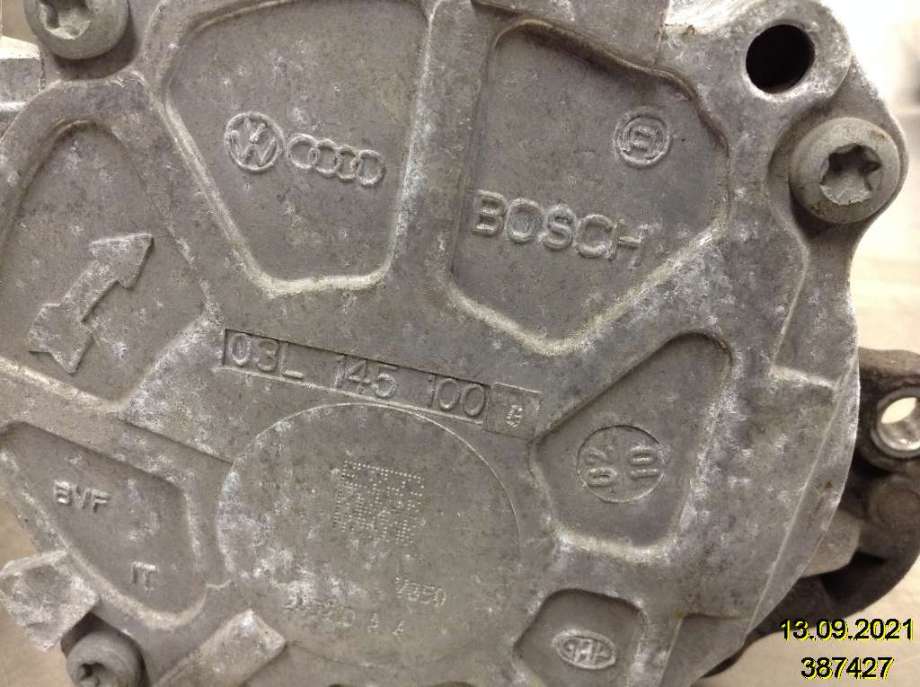 Vakuumpumpe til VW Golf VI 2008-2012 (VOLKSWAGEN|03L 145 100 G|)
