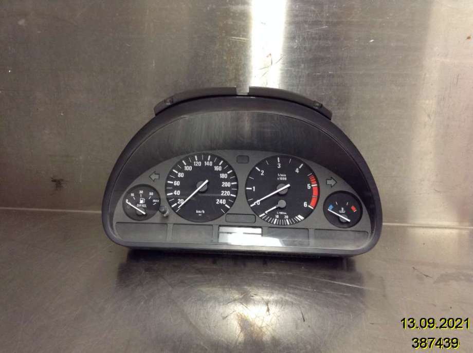 Instrumentpanel til BMW 5-Serie, 1996-2003 (E39) (E39) (BMW|6211 8 381 198)