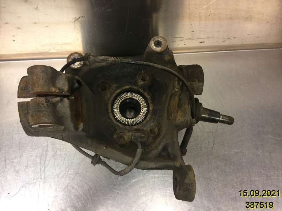Hjulspindel høyre foran til BMW X3 2010-2017 (F25) (F25) (BMW|31 21 6 855 954|)