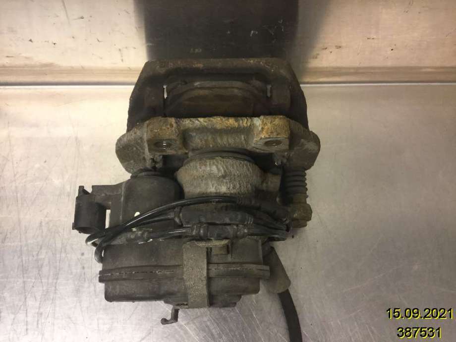 Bremsecaliper høyre bak til BMW X3 2010-2017 (F25) (F25) (BMW|34 21 6 791 018|)