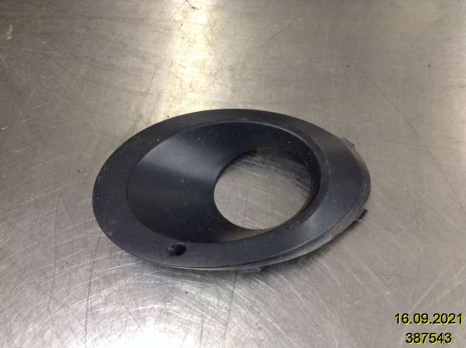 Frontlyktehus til VW Polo, 2009-2014 (Type V, Fase 1)  (VOLKSWAGEN|6R0 853 665 G)