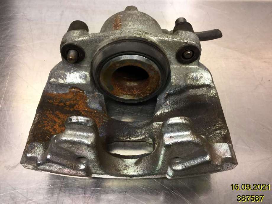 Bremsecaliper høyre foran til Saab 9-3 2003-2007 (Type II, Fase 1)  (SAAB|93185746|)