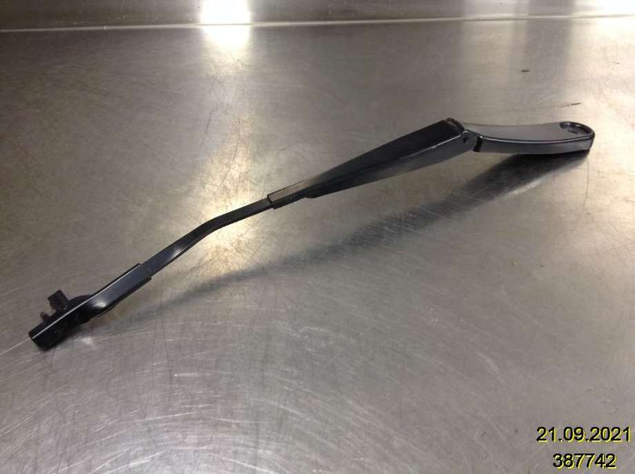 Viskerarmer frontrute til BMW X3 2010-2017 (F25) (F25) (BMW|61 61 7 213 271||7213271)