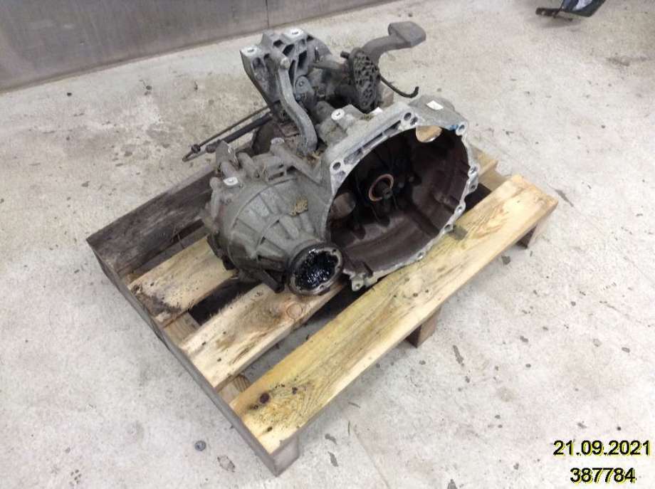 Girkasse manuell til VW Passat 2005-2010 (B6) (B6) (VOLKSWAGEN||JCX GEARKODE)