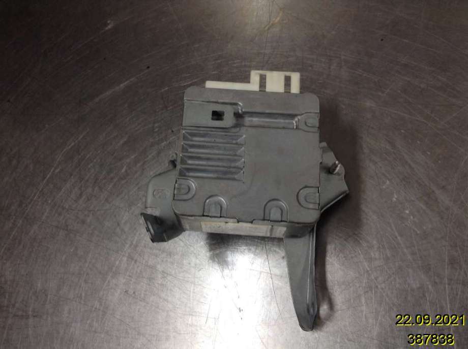 Styreenhet servo til Toyota Yaris 2006-2009 (Type II, Fase 1)  (TOYOTA|89650-0D110|)