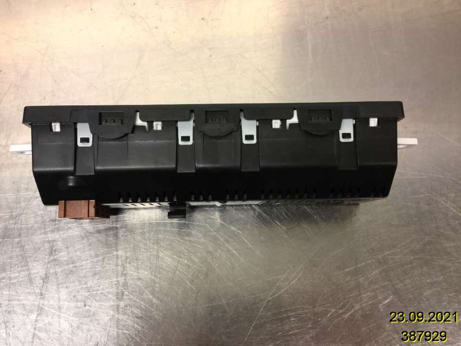 Multimedia display (MCU - Media Controller Unit) til Citroën C3 2010-2016 (Type II)  (CITROEN|6593 P2|NS626288|96666315XT-02)