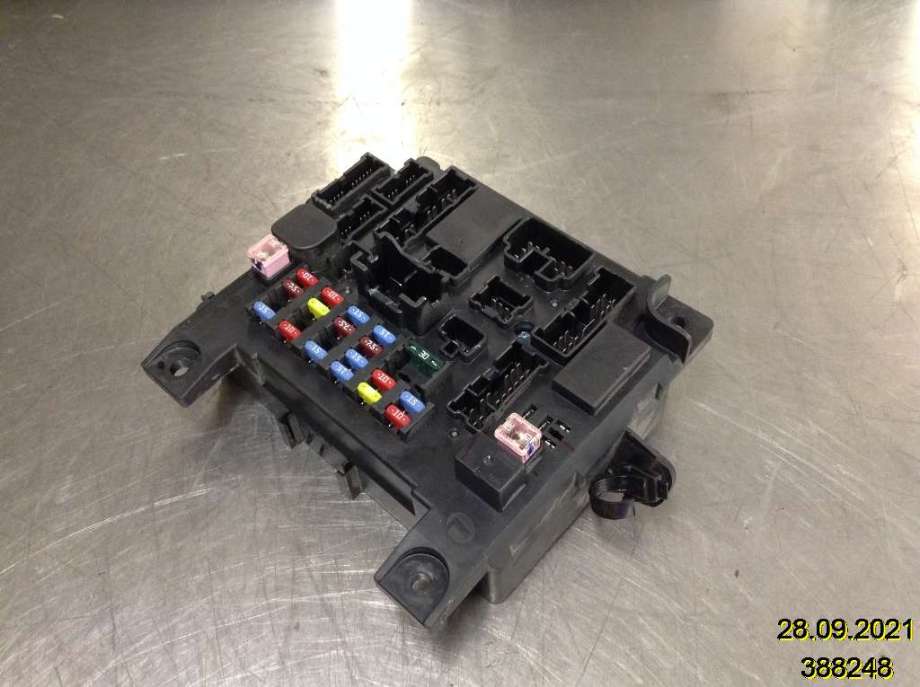 Sikringsboks til Mitsubishi ASX, 2010-2019  (MITSUBISHI|8637A645)