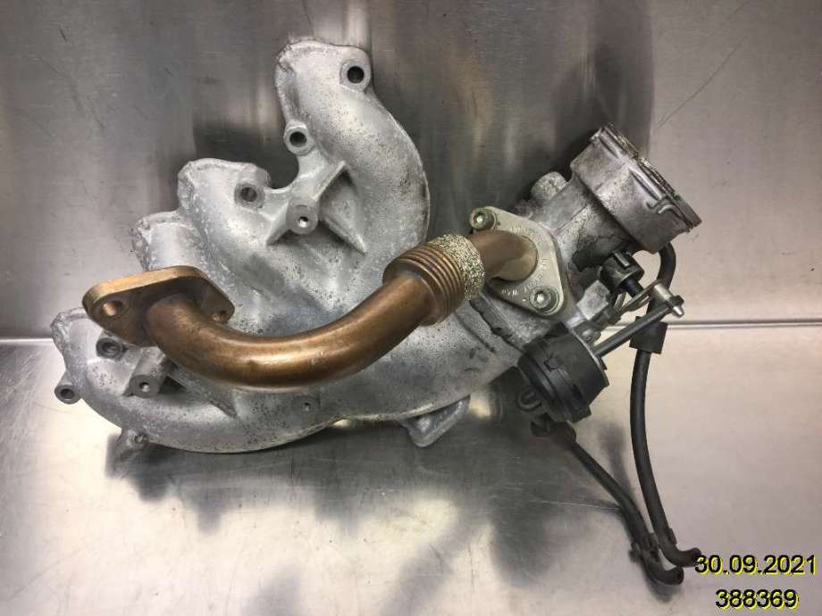 Manifold innsug til VW Transporter / Caravelle 2003-2009 (Fase 1) (T5) (T5) (VOLKSWAGEN|038 129 713 AG|)