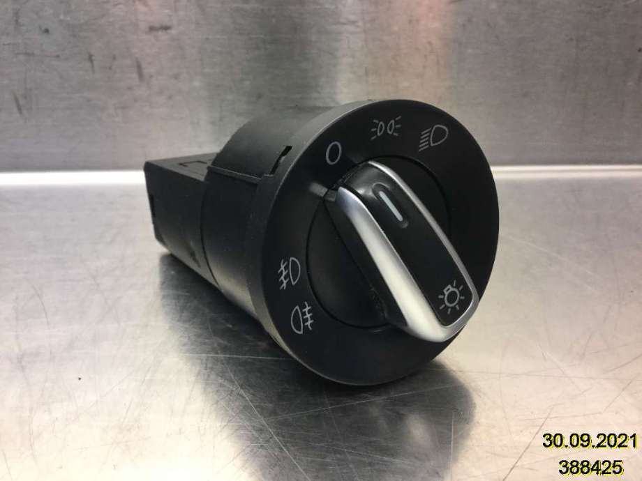 Bryter lys til VW Polo 2009-2014 (Type V, Fase 1) (VOLKSWAGEN|6R0 941 531 G|)