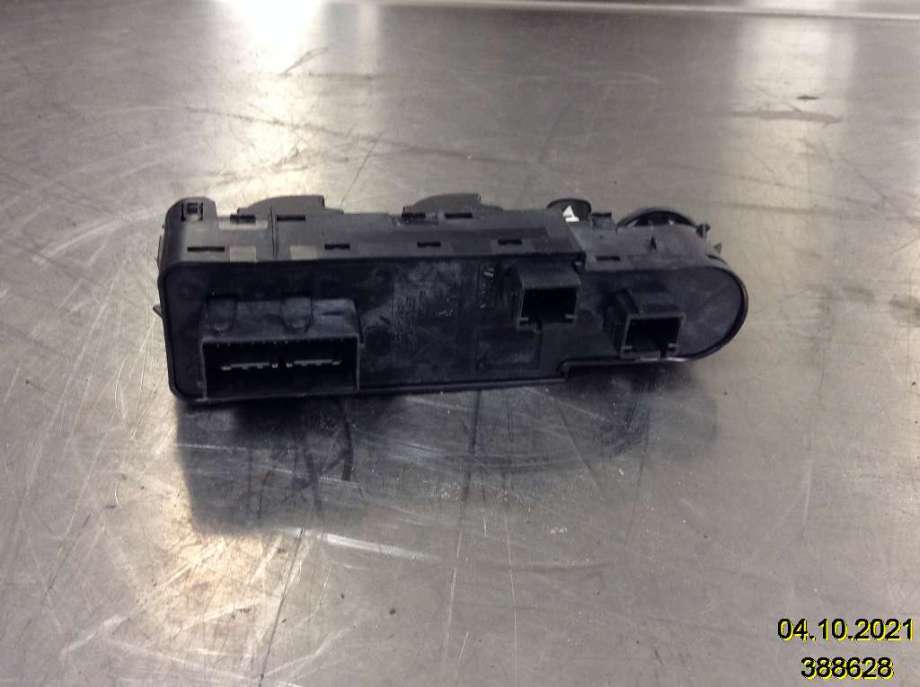 Bryter ruteheis til Citroën C4 2011-2017 (Type II)  (CITROEN|96657050ZD|)