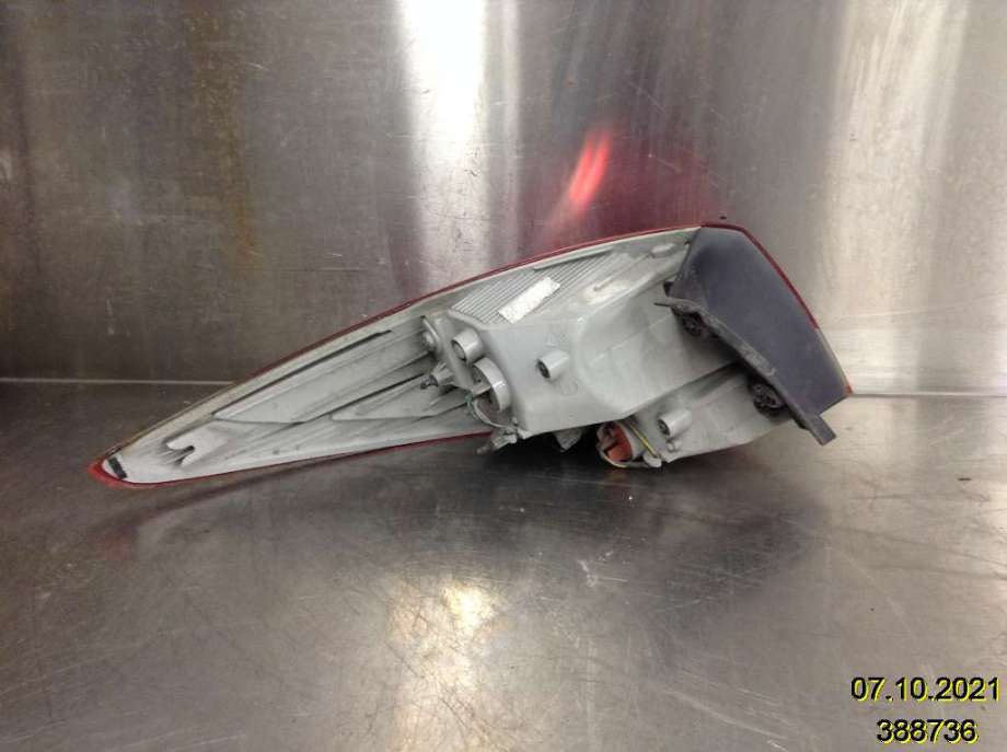 Baklykt høyre til Hyundai Ix35 2010-2015  (HYUNDAI|92420-2Y000|)