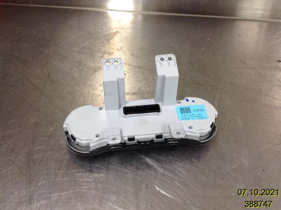 Varmeapparat betjening til Hyundai Ix35 2010-2015  (HYUNDAI|97250-2Y301|)