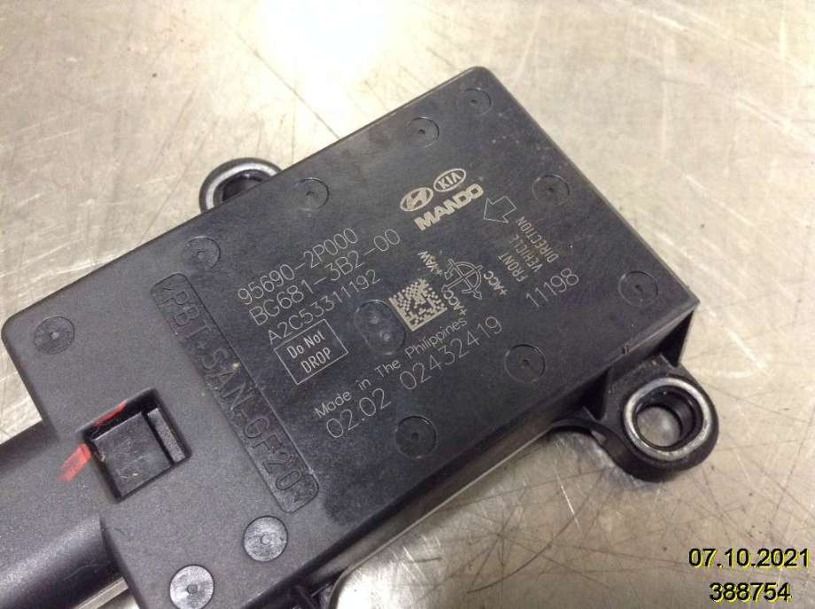 Sensor diverse til Hyundai Ix35 2010-2015  (HYUNDAI|95690-2P000|BG681-3B2-00|)