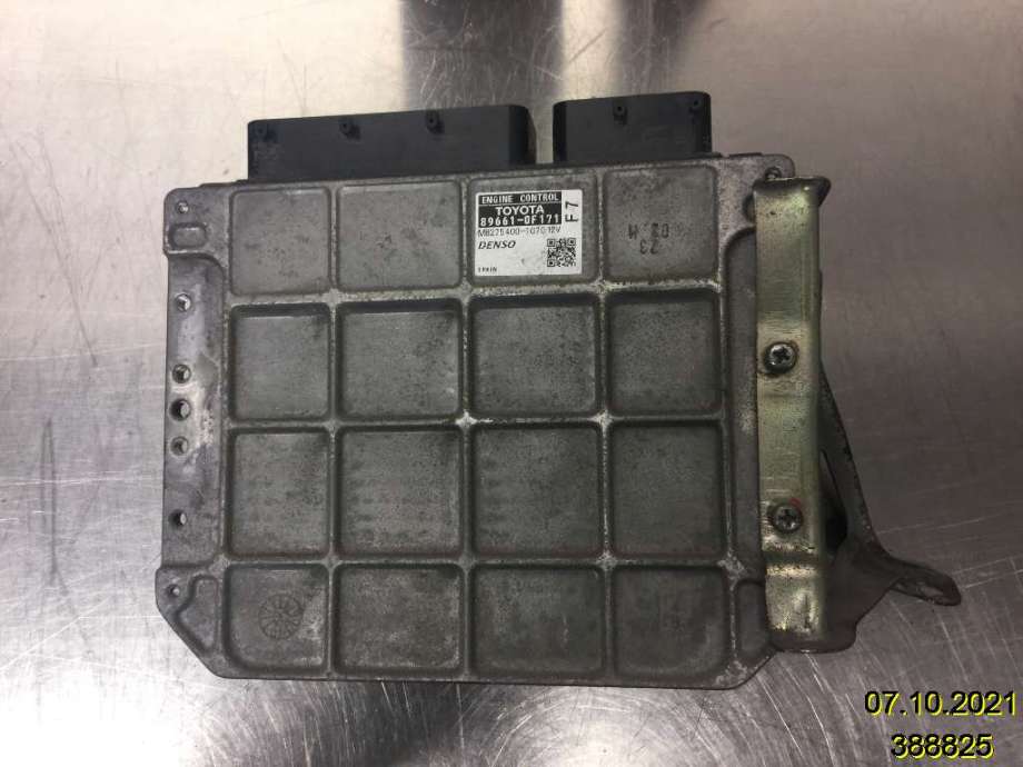 Styreenhet motor til Toyota Verso 2009-2016 (Type III)  (TOYOTA|89661-0F171|MB275400-1070|)