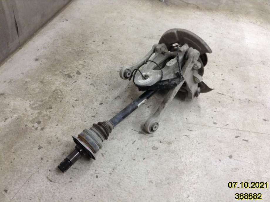 Hjulspindel høyre bak til BMW X5 2007-2013 (E70) (E70) (BMW|33 32 6 879 102|)