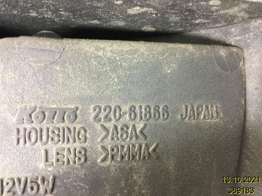 Baklykt venstre til Mazda 323 1998-2000 (Fase 1) (MAZDA|BJ1V-51-180B||220-61866)