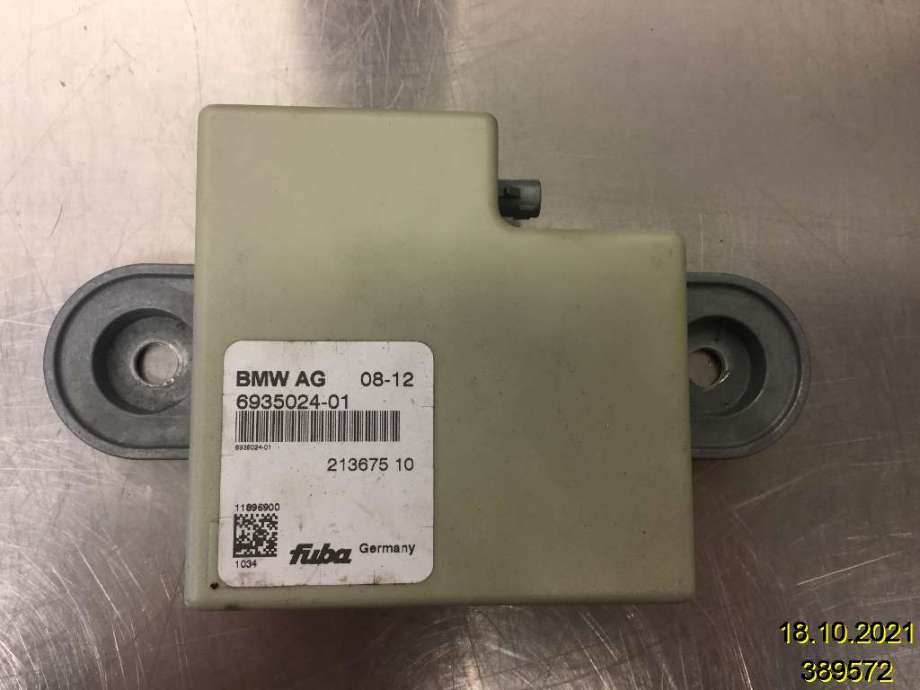 Antenne forsterker til BMW 5-Serie, 2010-2017 (F10/F11) (F10/F11) (BMW|65 20 6 935 024)