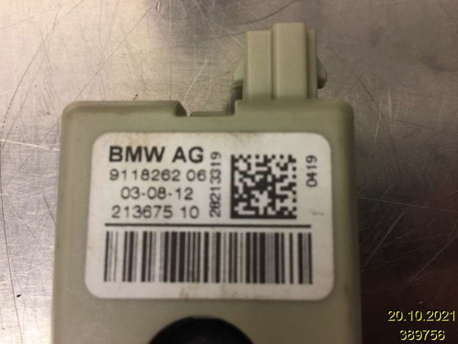 Antenne forsterker til BMW 5-Serie 2010-2017 (F10/F11) (F10/F11) (BMW|9118262 06|)