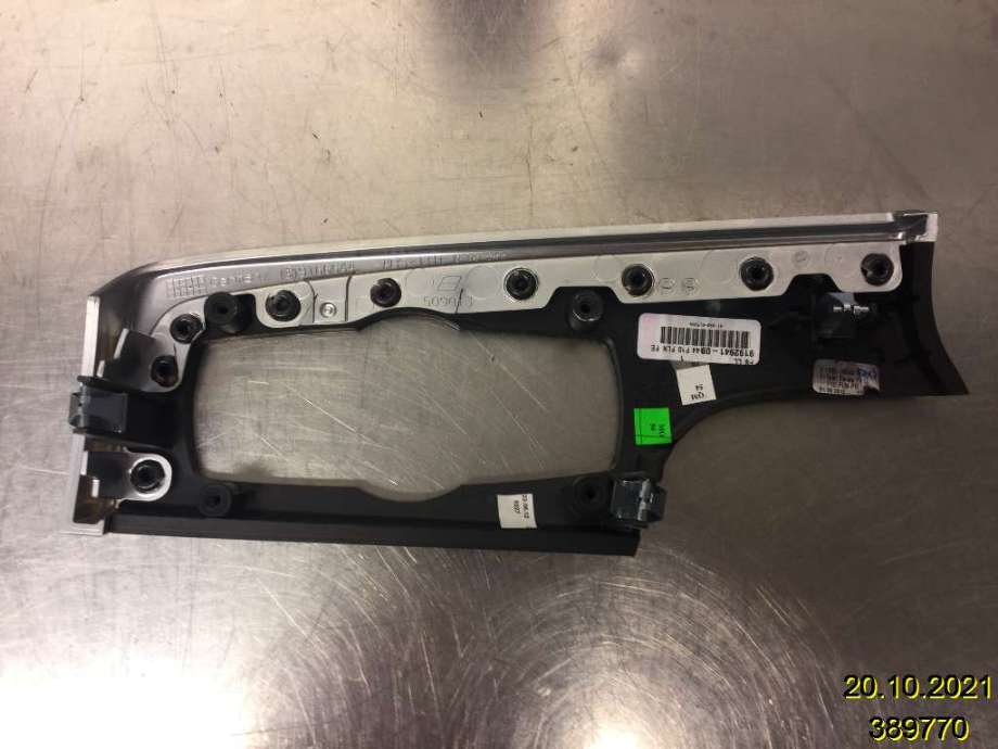 Innredning pakke til BMW 5-Serie 2010-2017 (F10/F11) (F10/F11) (BMW|51 45 9 192 941|41-000-01590|9192941-0944)