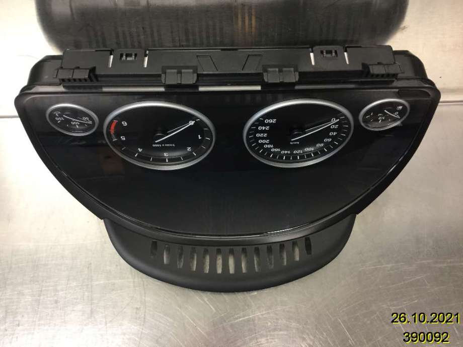 Instrumentpanel til BMW X3 2010-2017 (F25) (F25) (BMW|9285195-01|176494 11|2358688-04)