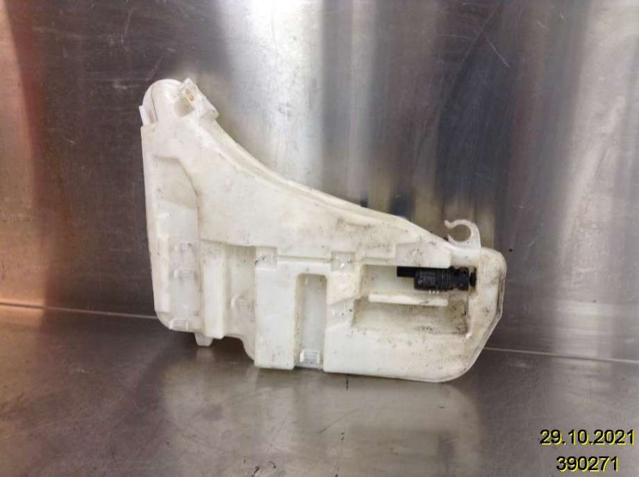 Spylertank til BMW 5-Serie 2010-2017 (F10/F11) (F10/F11) (BMW|8 050 439-AI02|)
