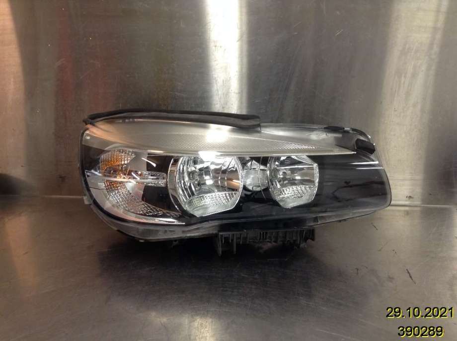Frontlykt høyre halogen til BMW 2-Serie, 2014-2021 (F22/F23) (F22/F23) (BMW|7 422 574-04)