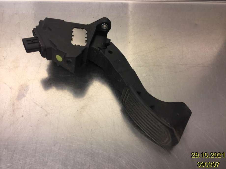 Pedal gass til Toyota Auris, 2013-2015 (Type II, Fase 1)  (TOYOTA|781100W040)