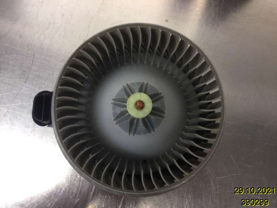 Varmeapparat motor til Toyota Auris 2013-2015 (Type II, Fase 1)  (TOYOTA|8710305060|10Q22|AV272700-8084)