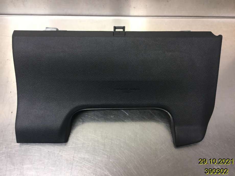 Airbag kne til Toyota Auris 2013-2015 (Type II, Fase 1) (TOYOTA|TG11D01002|0589-P1-000297|2J2X04213M1D)