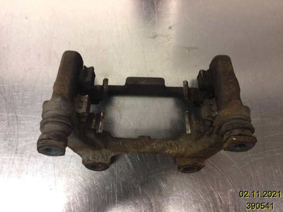 Bremsecaliper brakett til Škoda Superb 2008-2015 (Type II)  (SKODA|5K0 615 425|)