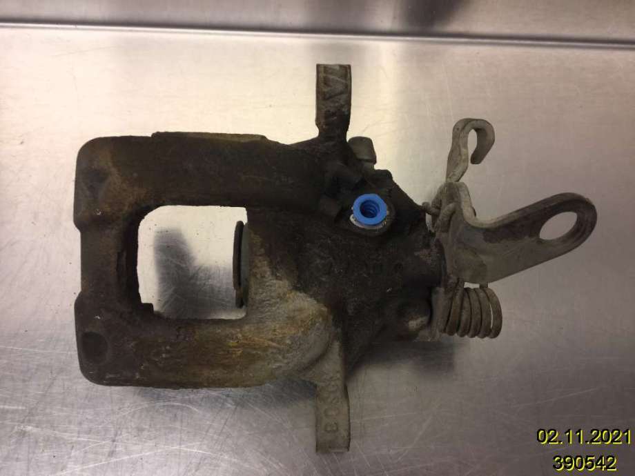 Bremsecaliper høyre bak til Škoda Superb 2008-2015 (Type II)  (SKODA|5K0 615 424||W08471)