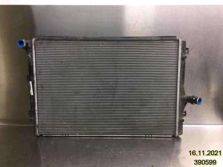 Radiator (manuell gir) til Škoda Superb, 2008-2015 (Type II)  (SKODA|1K0 121 251 DM)