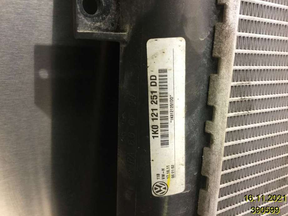 Radiator (manuell gir) til Škoda Superb 2008-2015 (Type II)  (SKODA|1K0 121 251 DM|1K0121251DD|1K0 121 251 DD)