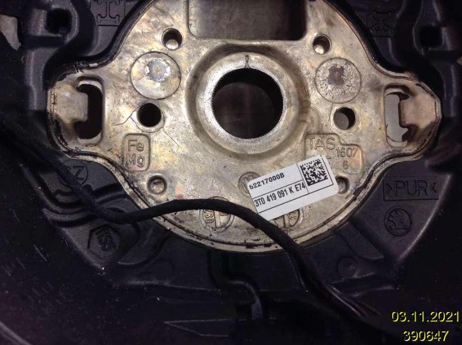 Ratt til Škoda Superb 2008-2015 (Type II) (SKODA|3T0 419 091 K|)