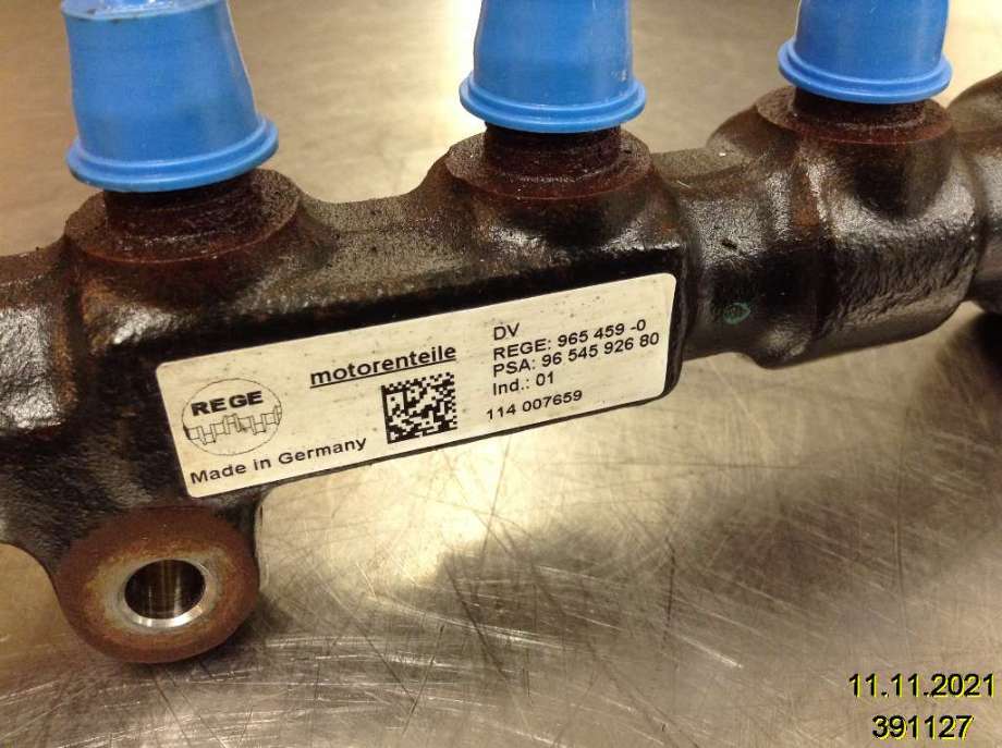 Dyseskinne (fuelrail) til Peugeot Partner 2008-2015 (Type II, Fase 1)  (PEUGEOT|9654592680|965 459-0|)