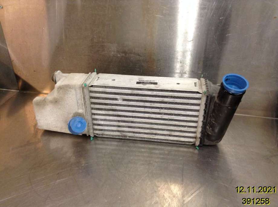 Intercooler til Toyota Auris 2010-2012 (Type I, Fase 2)  (TOYOTA||JD127100-5350)