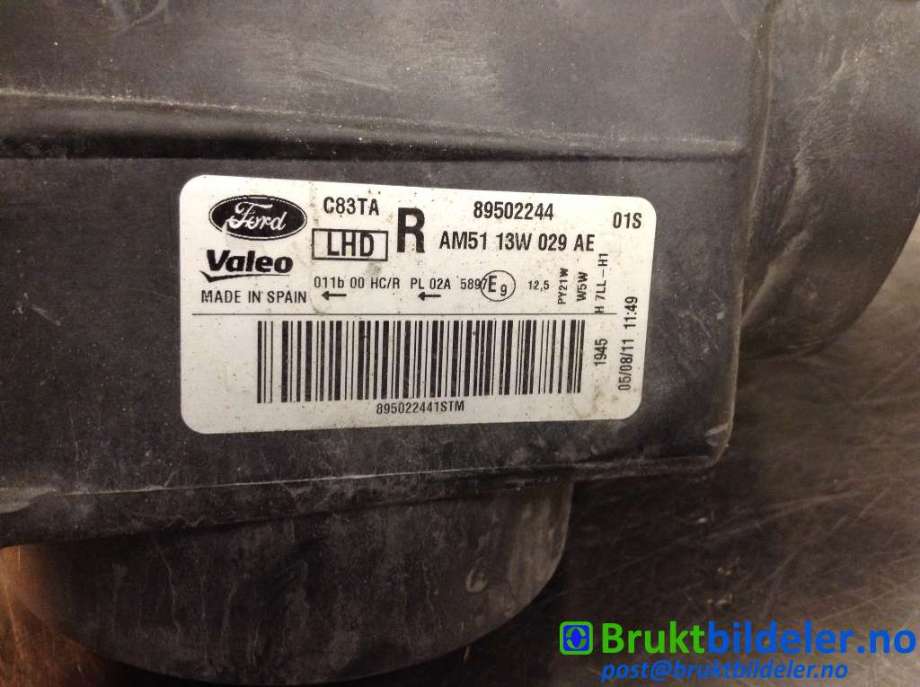Frontlykt høyre halogen til Ford C-Max 2010-2015 (Type II, Fase 1) (FORD|AM51-13W029-AE|89502244|)
