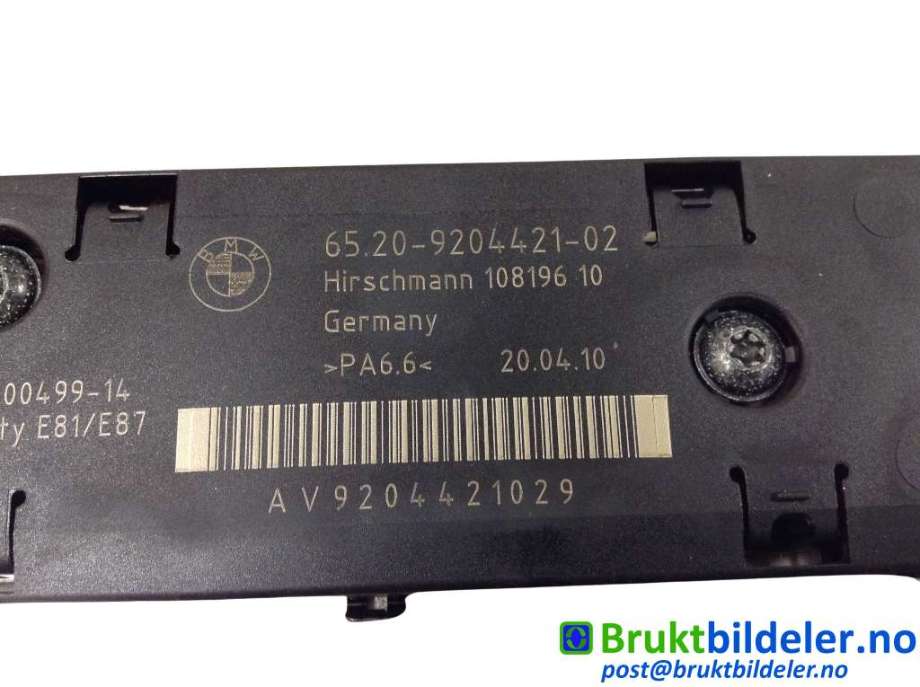 Antenne forsterker til BMW 1-Serie 2004-2011 (E81/E82/E87/E88) (E81/E82/E87/E88) (BMW|65 20 9 204 421-02|)