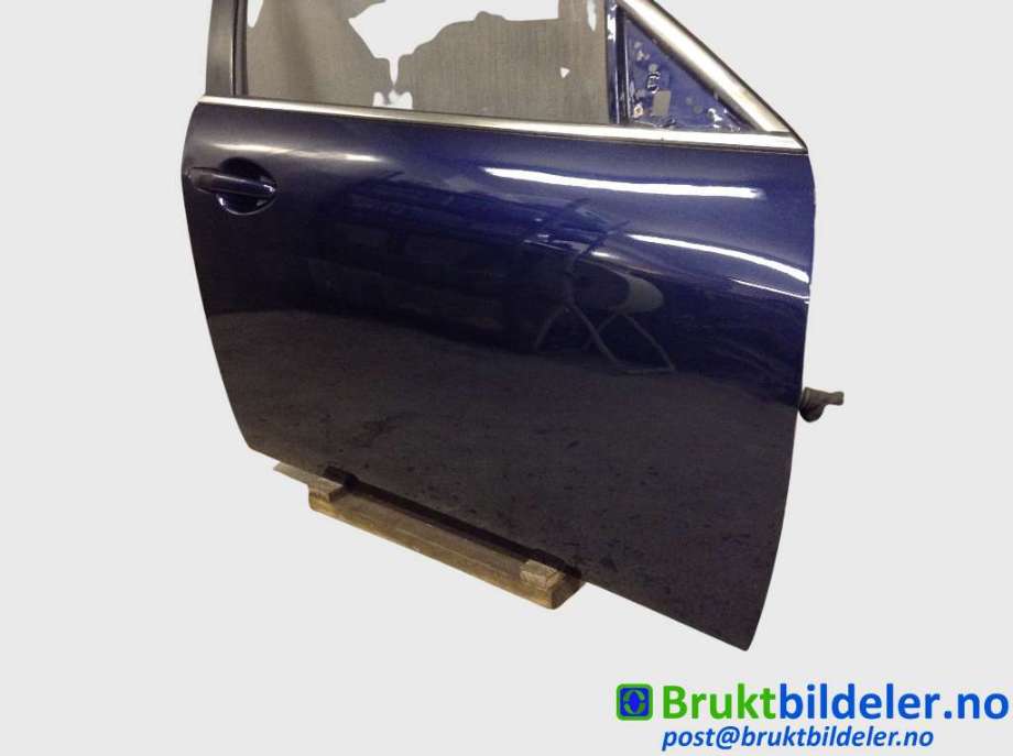 Dør høyre foran til Mazda 6 2010-2013 (Type II, Fase 2)  (MAZDA|GSYD-58-02XF|)