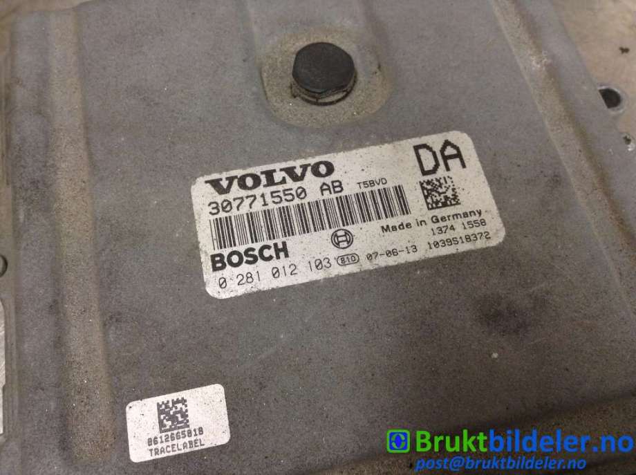 Styreenhet motor til Volvo V70 2005-2007 (Type II, Fase 2)  (VOLVO|30771550 AB|0 281 012 103|)