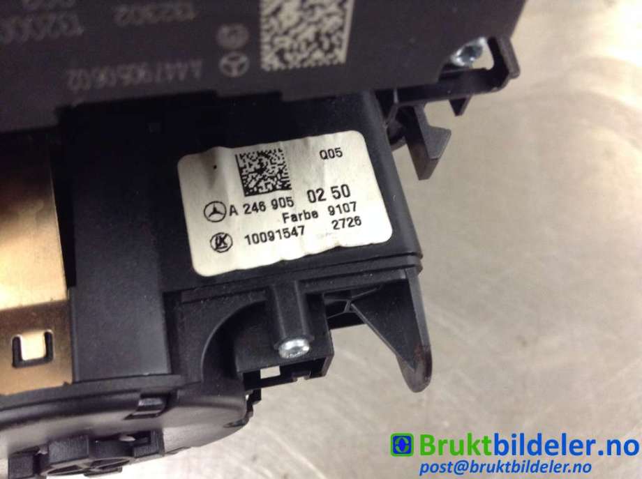 Bryter lys til Mercedes Vito 2014-->> (W447) (W447) (MERCEDES|A 246 905 02 50|10091547|)
