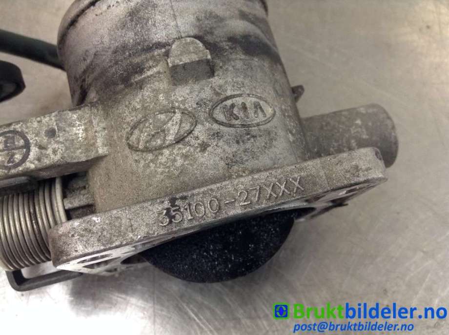 Spjeldhus til Kia Sportage 2005-2010 (Type II) (KIA|35100-27000|)