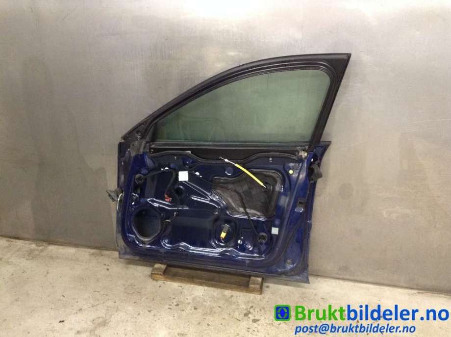 Dør høyre foran til Audi A3 2009-2012 (Type II, Fase 2)  (AUDI|8P4 831 052 A|)