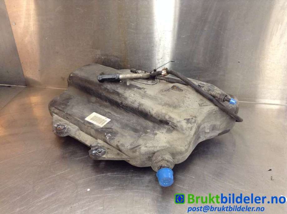 AdBlue tank til Mercedes Vito, 2014-->> (W447) (W447) (MERCEDES|A 447 470 01 15)
