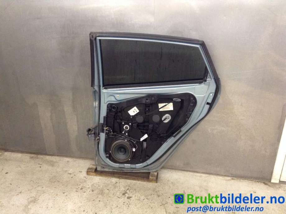 Dør høyre bak til Ford Fiesta 2008-2012 (Type VI, Fase 1)  (FORD|P8A61-A24630-KA|)