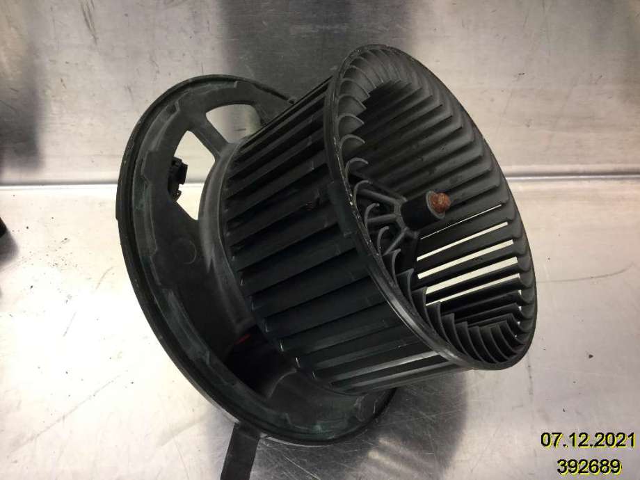 Varmeapparat motor til BMW X1, 2009-2015 (E84) (E84) (BMW|6411 6933663-12)