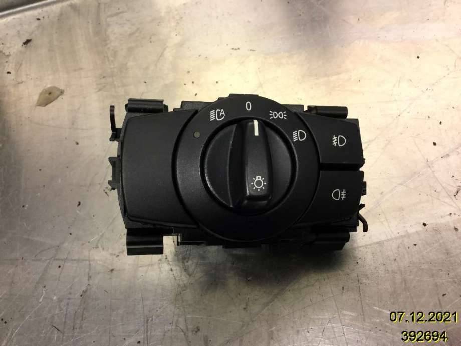 Bryter lys til BMW X1, 2009-2015 (E84) (E84) (BMW|6 932 796)